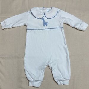 Little English Boys Crochet Giraffe White Playsuit 3m 3 months classic baby boy